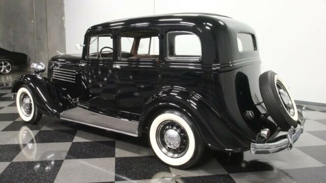 1934 Chrysler Sedan CA - photo 9