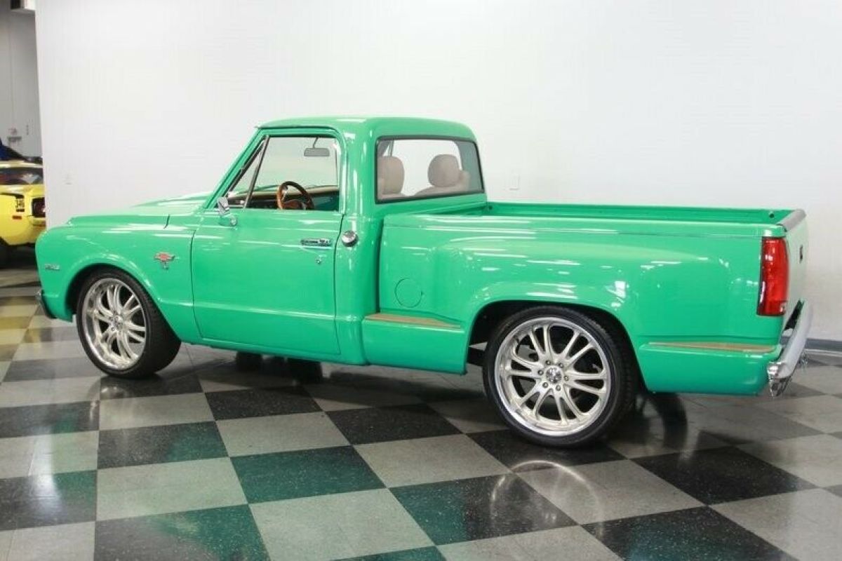 1968 Chevrolet C-10 Stepside Restomod - photo 9
