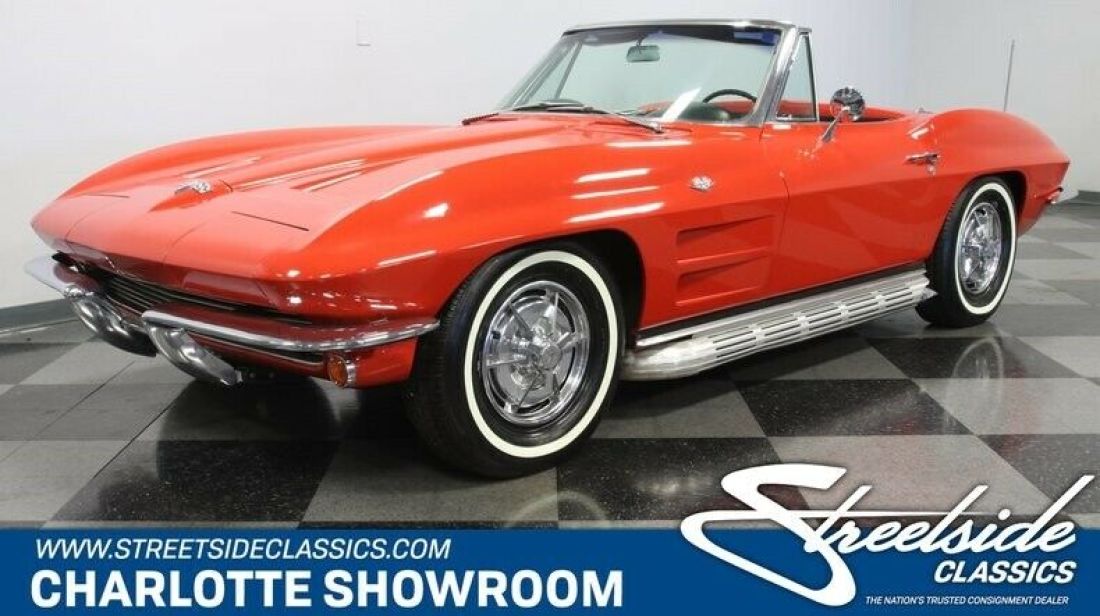 classic vintage chrome side pipes roadster C2 American sports car Vette 1964 Chevrolet Corvette