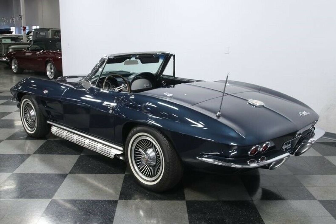 1964 Chevrolet Corvette Convertible - photo 10