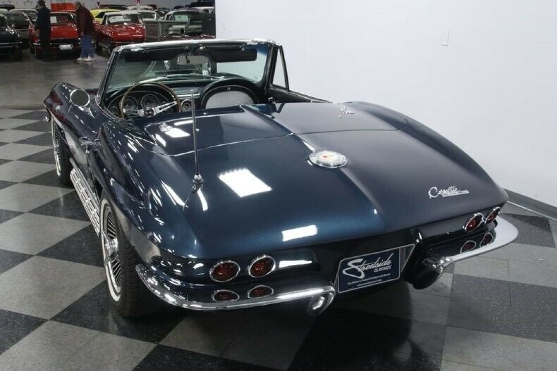 1964 Chevrolet Corvette Convertible - photo 11