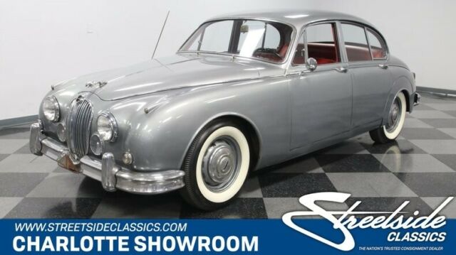 classic vintage chrome silver red leather British luxury dohc Smiths 1960 Jaguar Mark II --