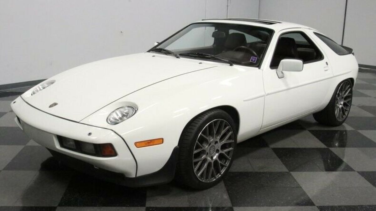 1983 Porsche 928 S - photo 7