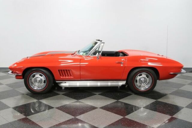 1967 Chevrolet Corvette L36 427/390HP Convertible - photo 3