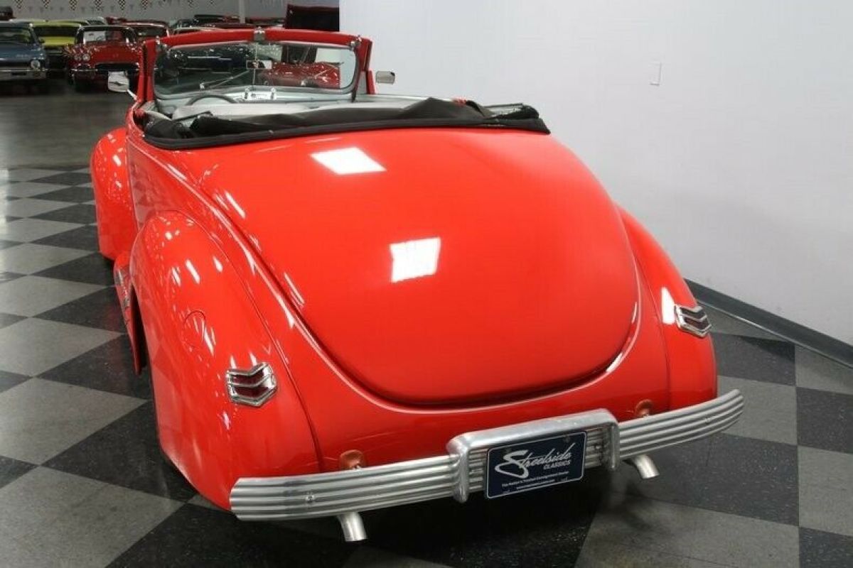 1940 Ford Deluxe Convertible Coupe - photo 11