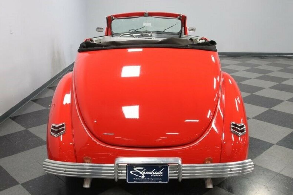 1940 Ford Deluxe Convertible Coupe - photo 12