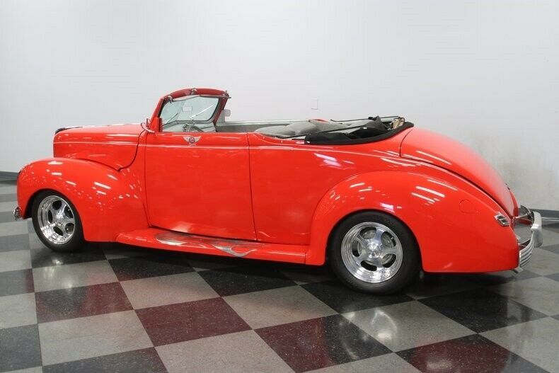 1940 Ford Deluxe Convertible Coupe - photo 9