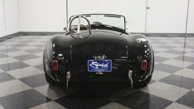 1965 Shelby Cobra Superformance - photo 12