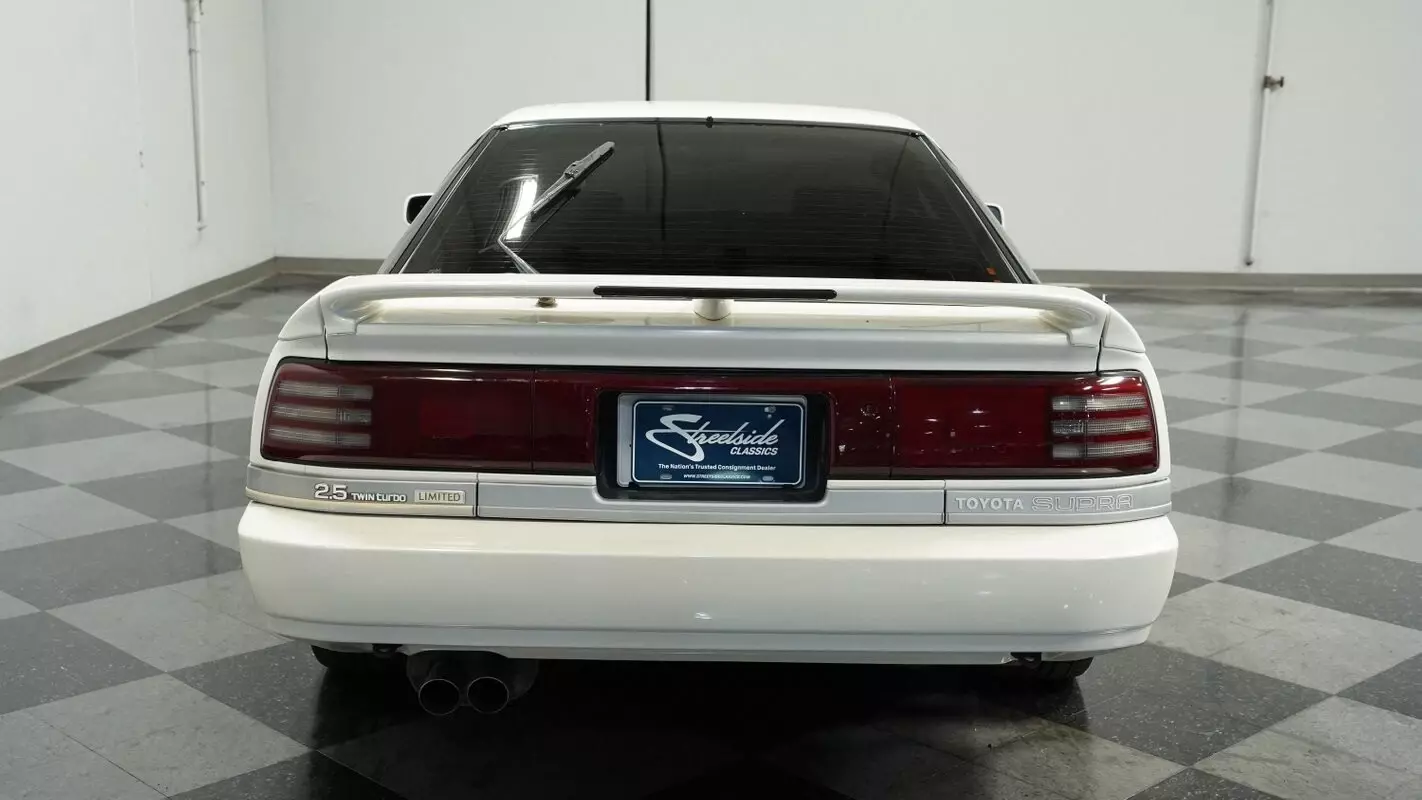 1991 Toyota Supra Twin Turbo - photo 10