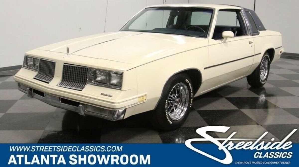 classic vintage chrome supreme 307 v8 auto transmission tan 1983 Oldsmobile Cutlass Supreme