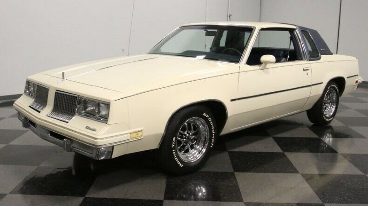 1983 Oldsmobile Cutlass Supreme - photo 7