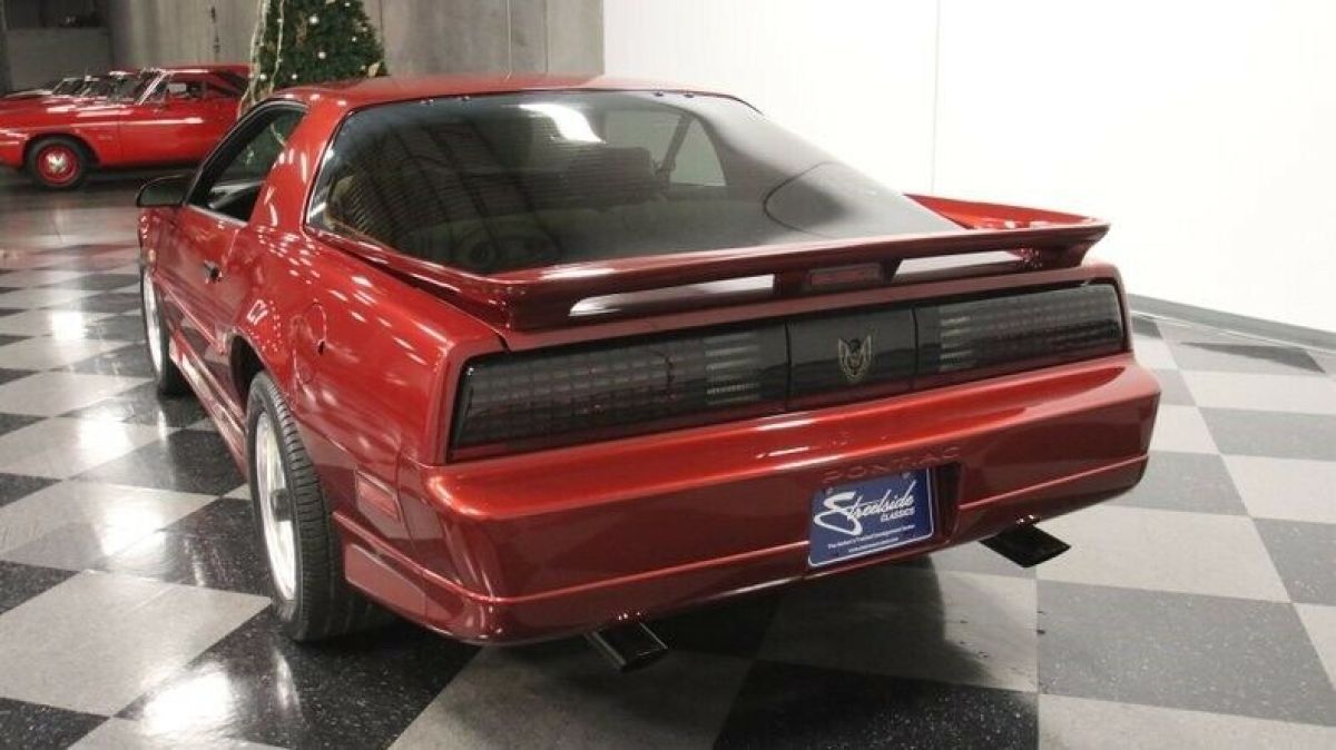1987 Pontiac Firebird Trans Am GTA - photo 11