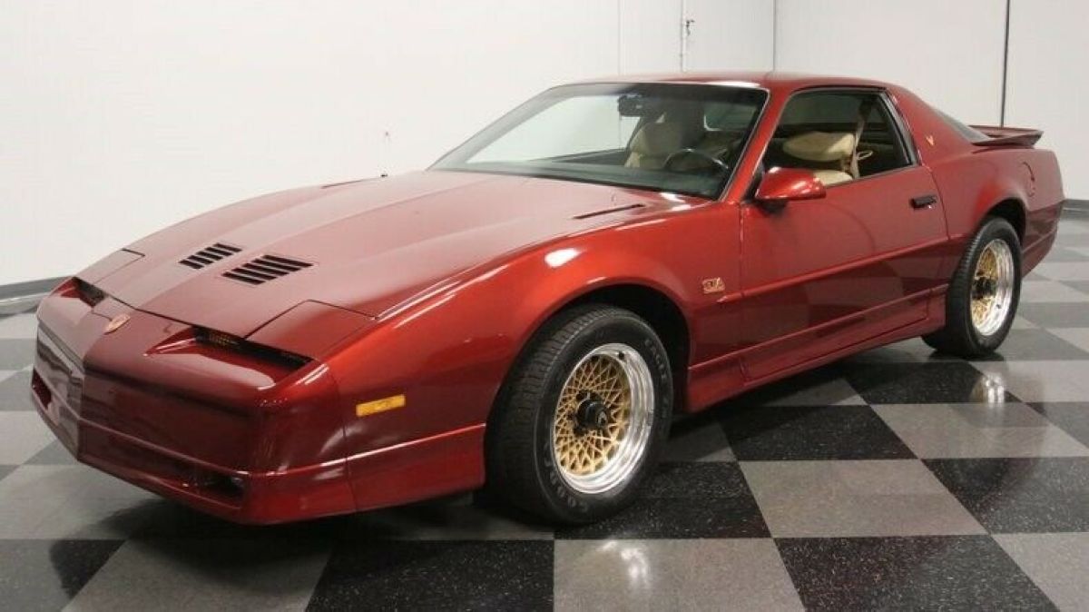 1987 Pontiac Firebird Trans Am GTA - photo 7