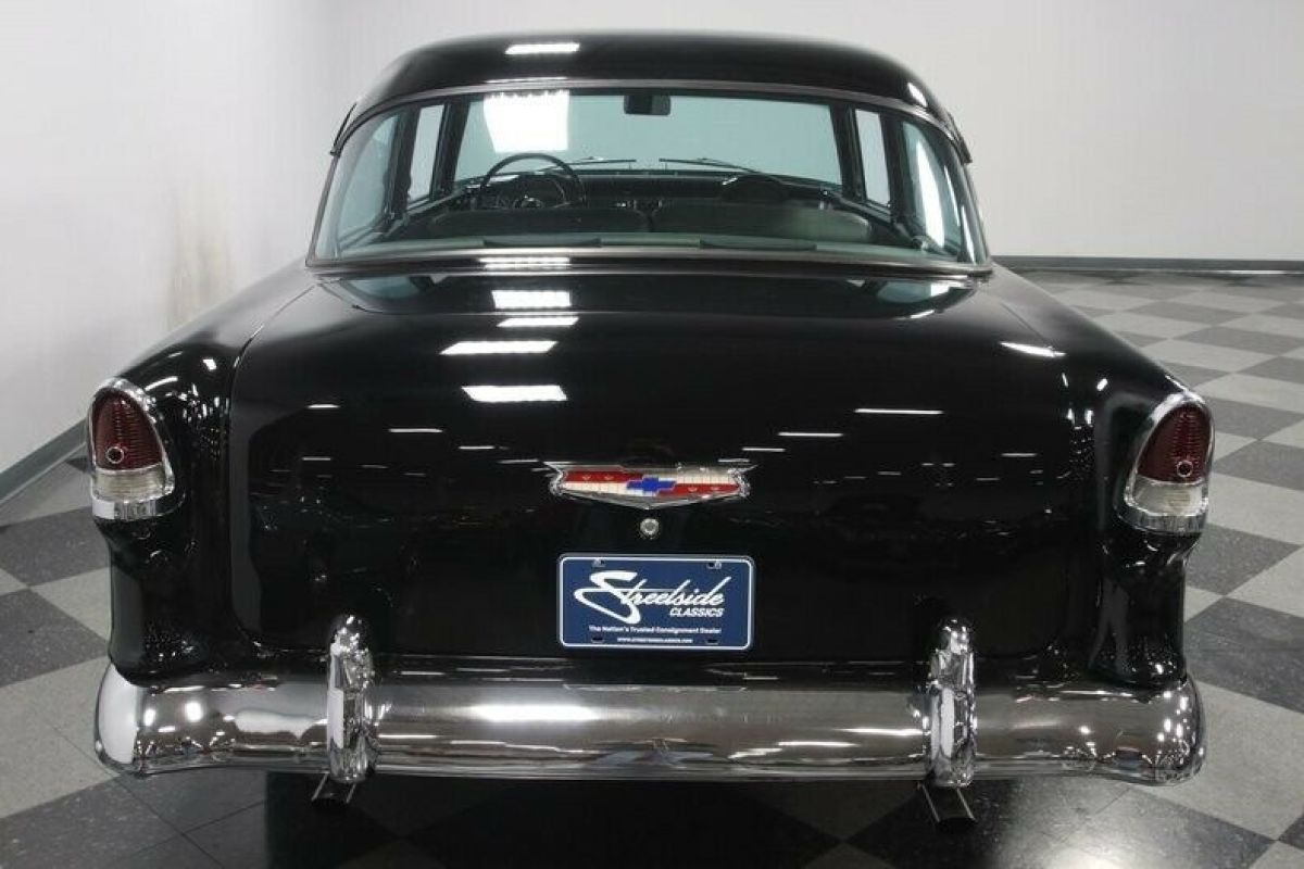 1955 Chevrolet Bel Air/150/210 Restomod - photo 12