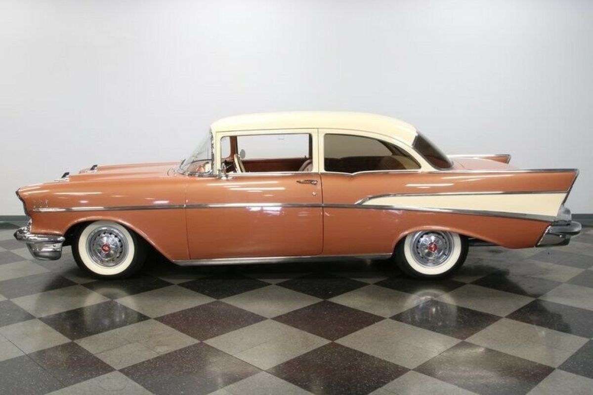1957 Chevrolet Bel Air/150/210 - photo 4