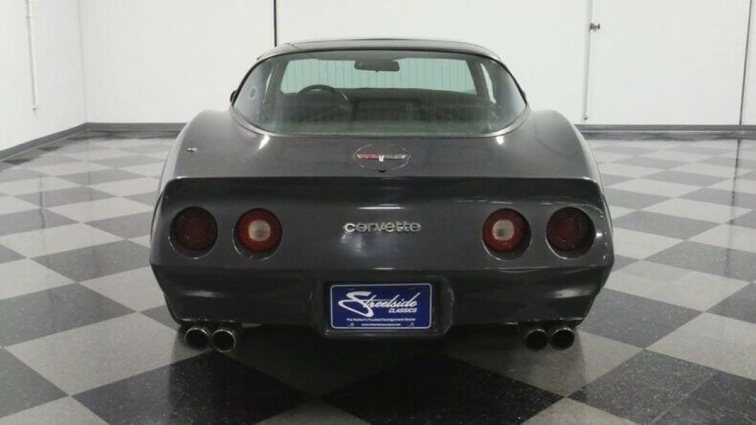 1981 Chevrolet Corvette - photo 12