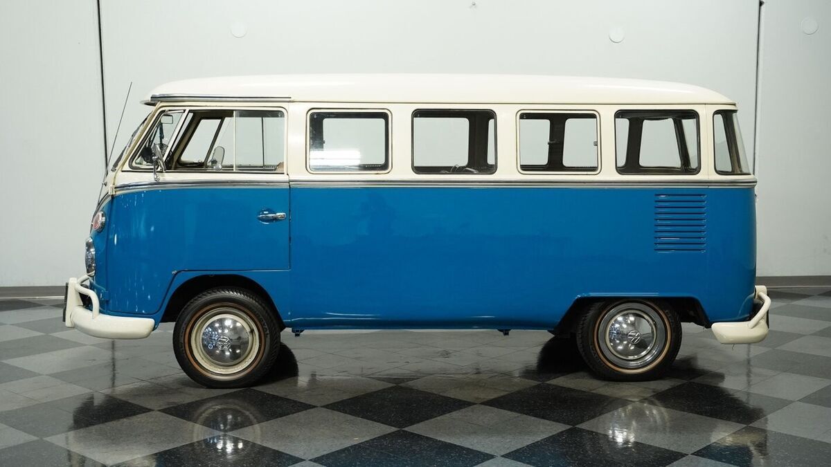 1972 Volkswagen Bus/Vanagon 15 Window Kombi Bus - photo 3