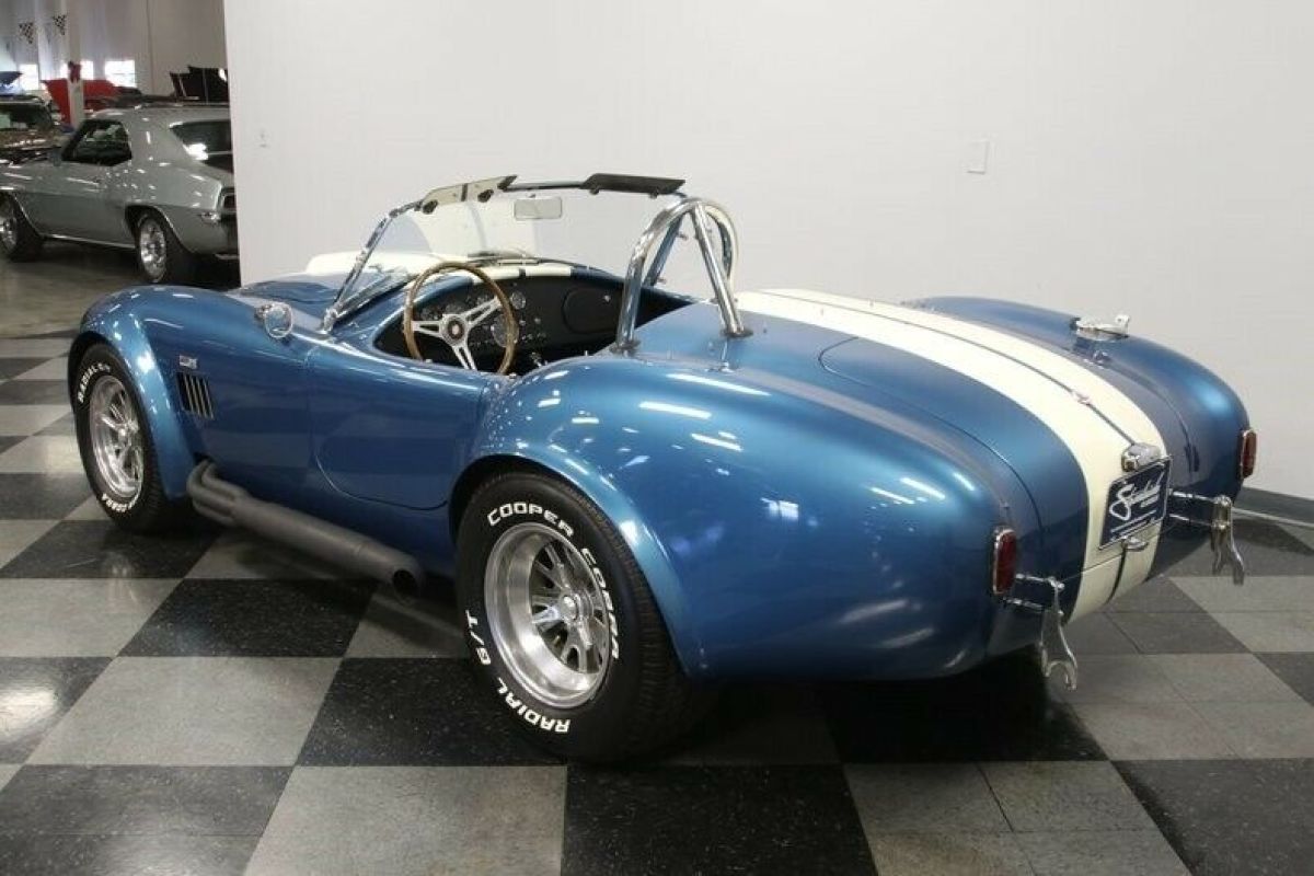 1965 Shelby Cobra Superformance - photo 10
