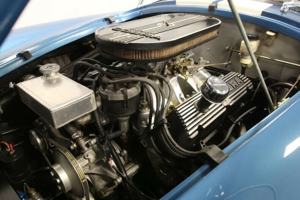 1965 Shelby Cobra Superformance - photo 4