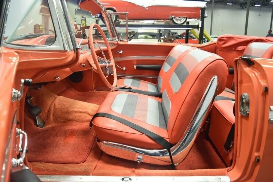 1958 Chevrolet Impala Convertible - photo 5