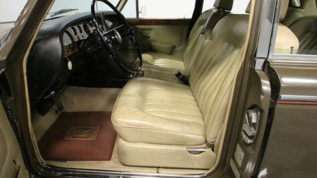 1969 Rolls-Royce Silver Shadow -- - photo 5