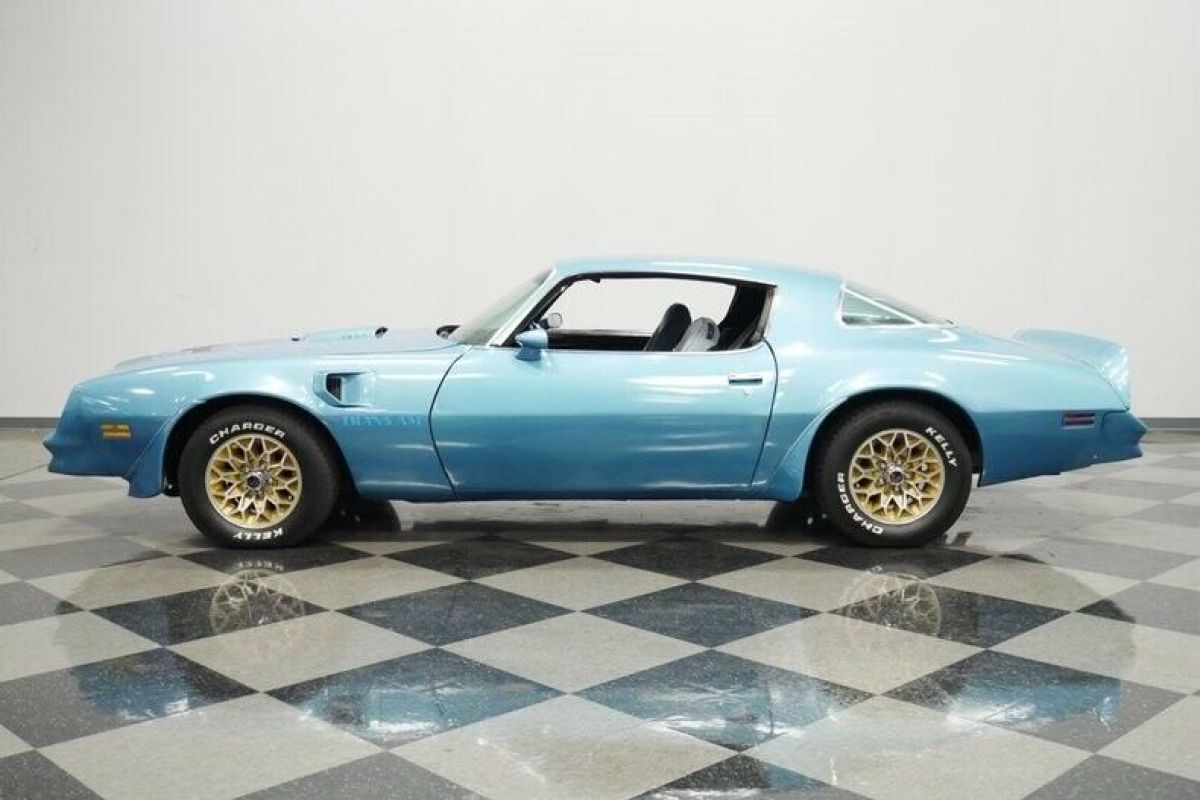 1977 Pontiac Firebird Trans Am - photo 3