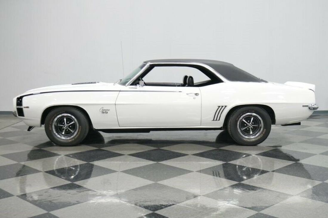 1969 Chevrolet Camaro SS 350 - photo 3