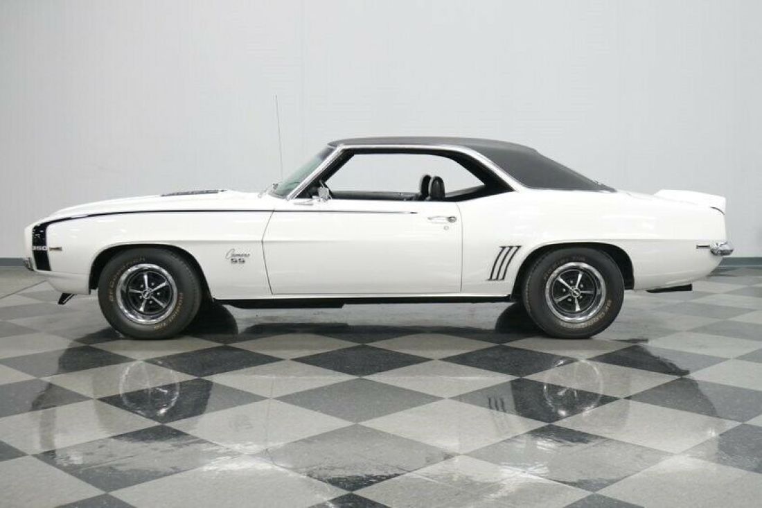1969 Chevrolet Camaro SS 350 - photo 8