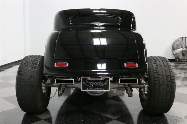 1933 Ford 3-Window Coupe - photo 11