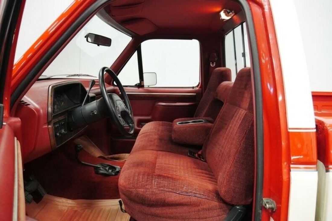 1987 Ford F-150 XLT Lariat 4X4 - photo 5