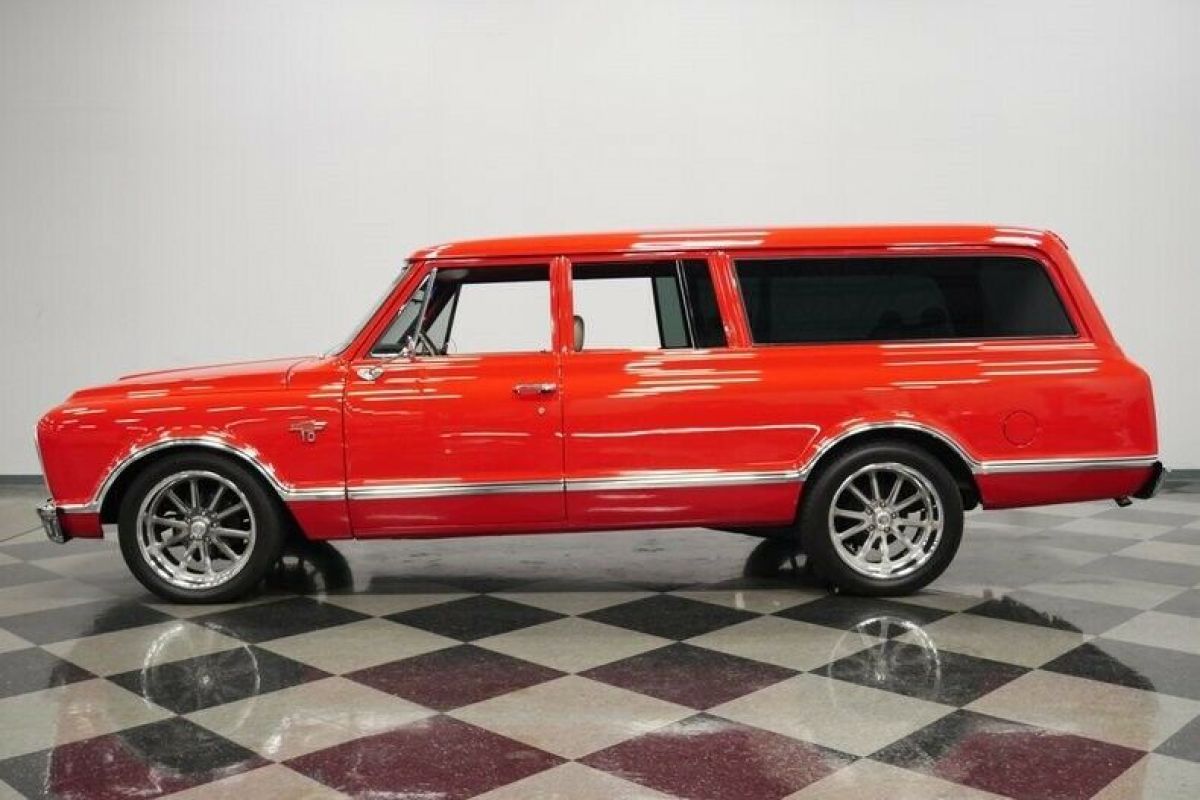 1967 Chevrolet Suburban Restomod - photo 8