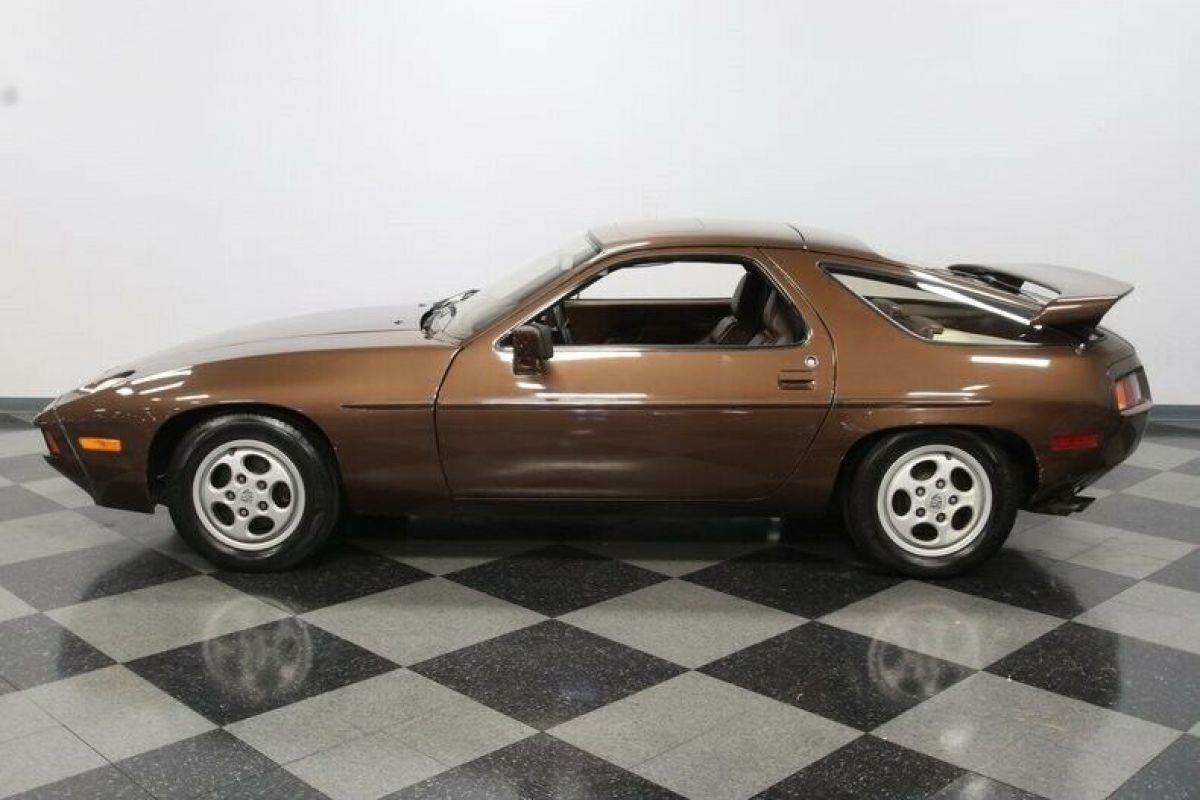 1982 Porsche 928 - photo 8
