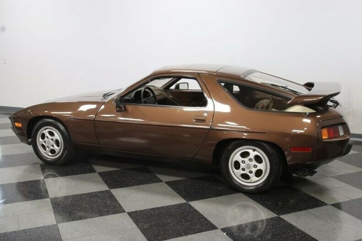 1982 Porsche 928 - photo 9
