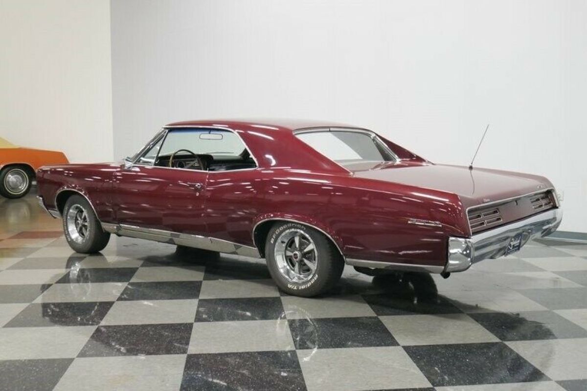 1967 Pontiac GTO - photo 9