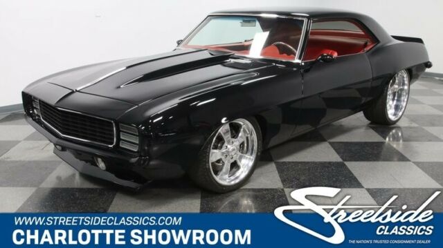 classic vintage hide away lights Auto Meter Flowmaster coil over Kicker polished 1969 Chevrolet Camaro Restomod
