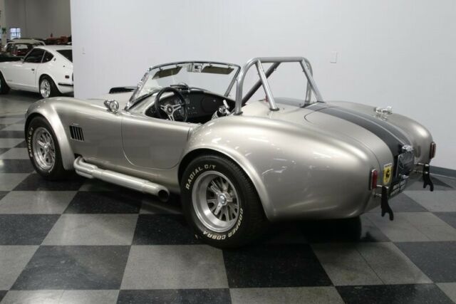 1965 Shelby Cobra Superformance - photo 10