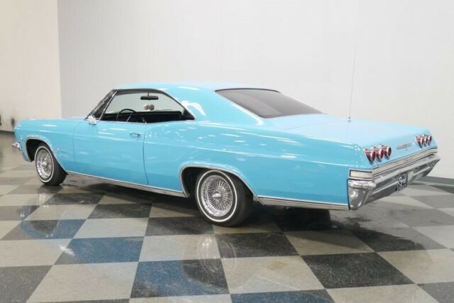 1965 Chevrolet Impala - photo 9