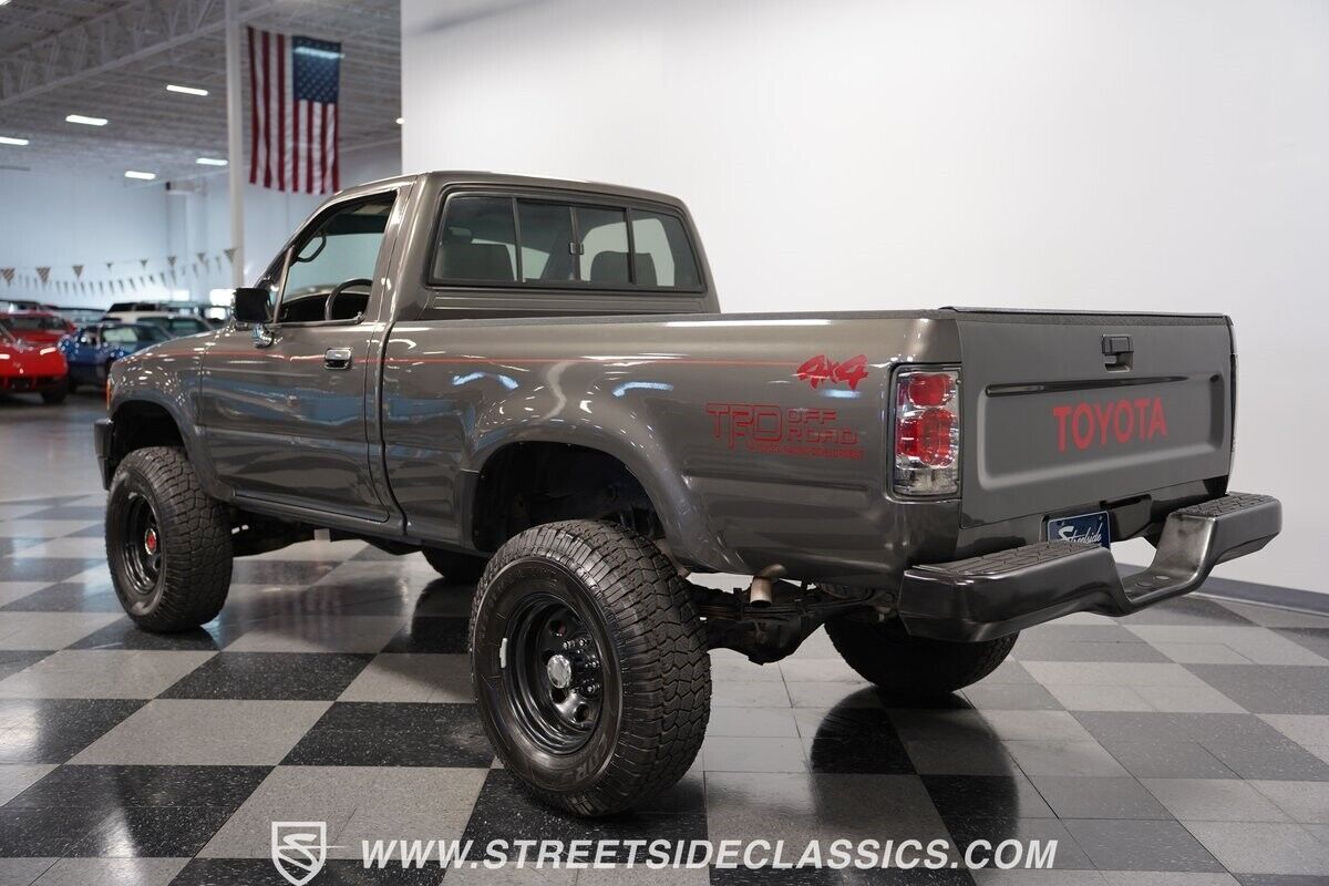 1993 Toyota Pickup 4x4 5-speed - photo 10