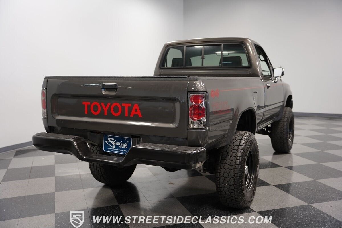 1993 Toyota Pickup 4x4 5-speed - photo 13