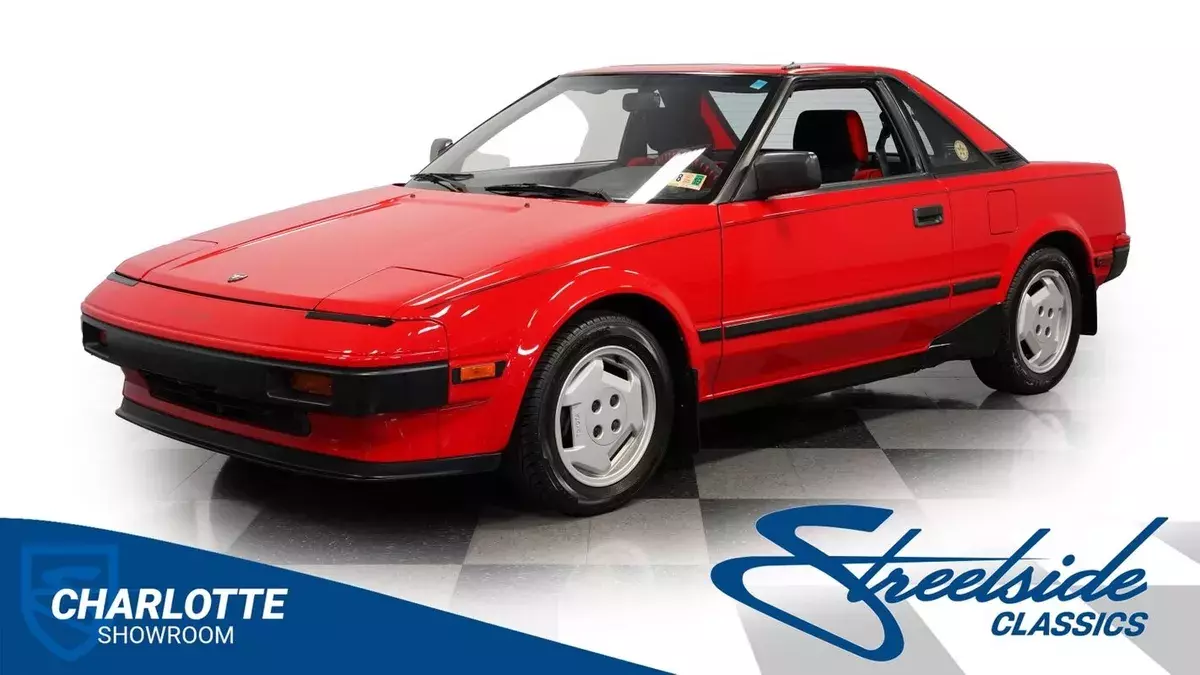 classic vintage Japenese sports car coupe compact mid engine import 1985 Toyota MR2