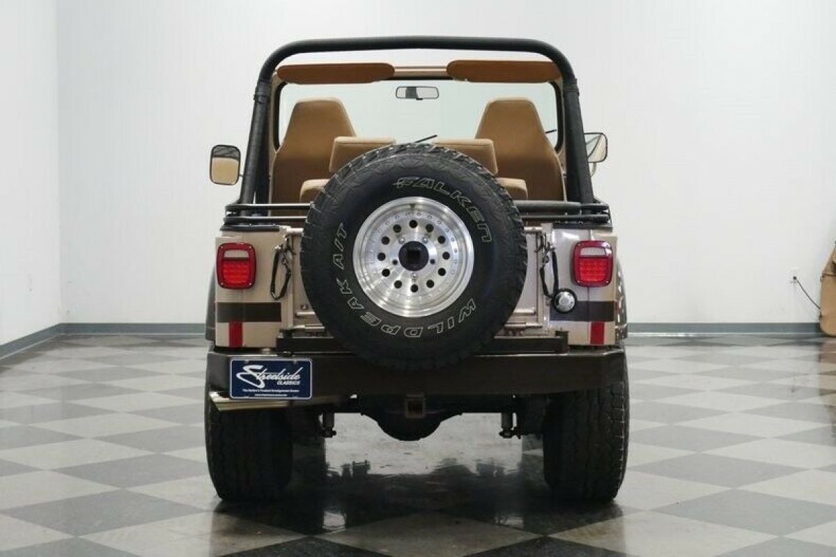1977 Jeep CJ - photo 12
