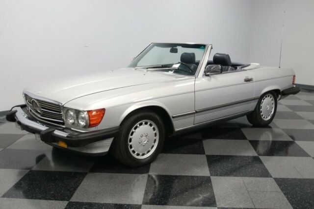 1989 Mercedes-Benz SL-Class 560SL - photo 6