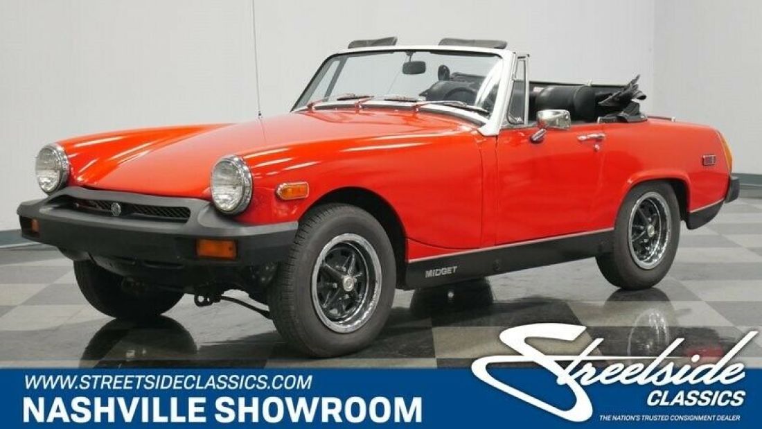 Classic vintage MG drop top convertible Midget 1977 MG Midget