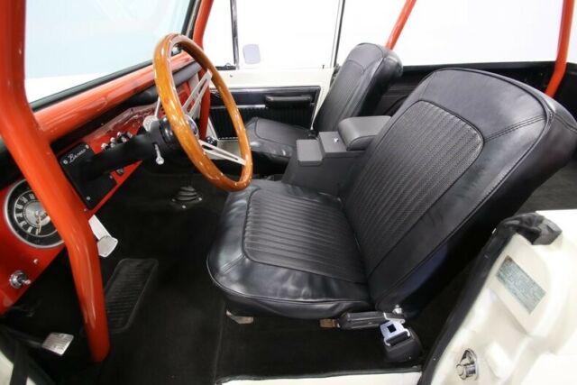 1973 Ford Bronco 4x4 Fuel Injected - photo 5