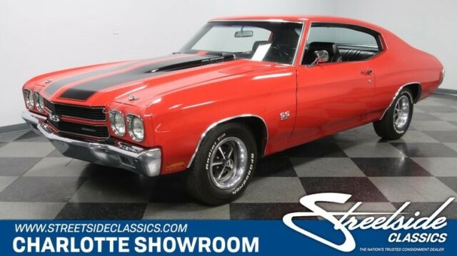 classic vintage muscle car bbc big block red black cowl induction super sport 1970 Chevrolet Chevelle SS 454 LS5