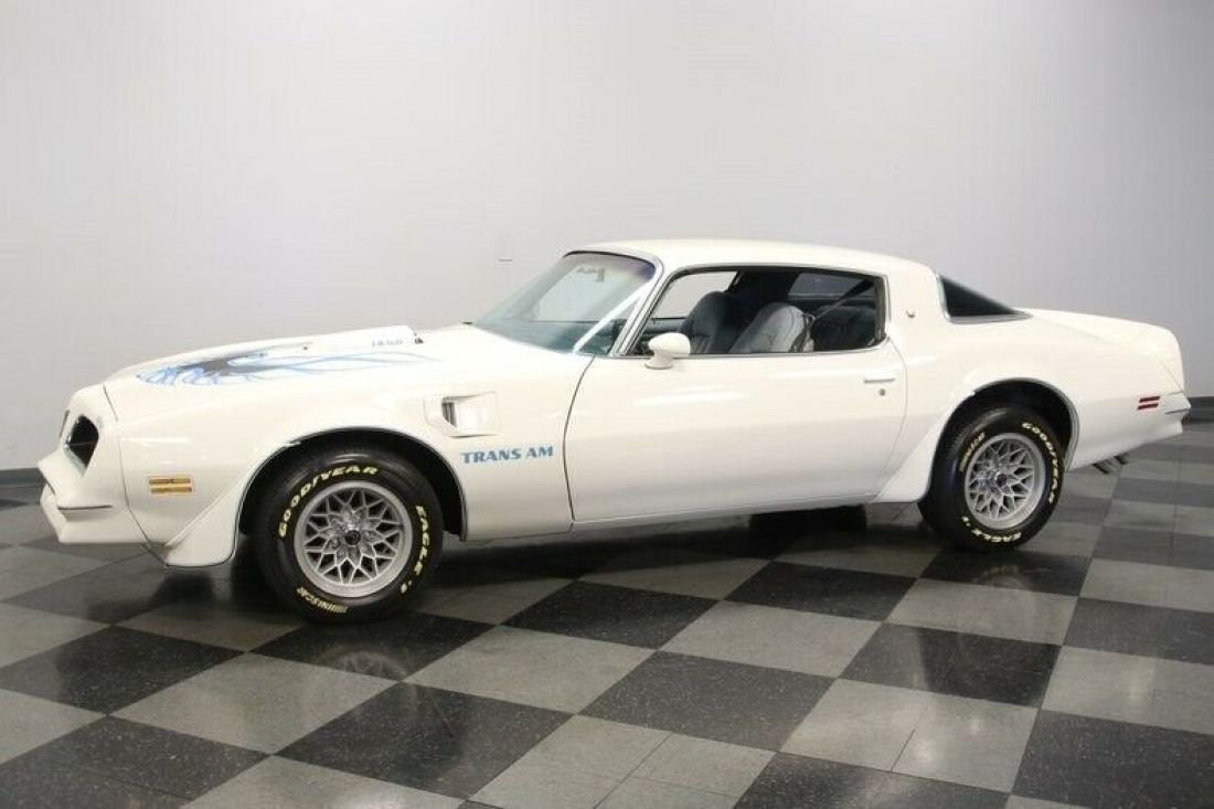 1977 Pontiac Firebird Trans Am - photo 7