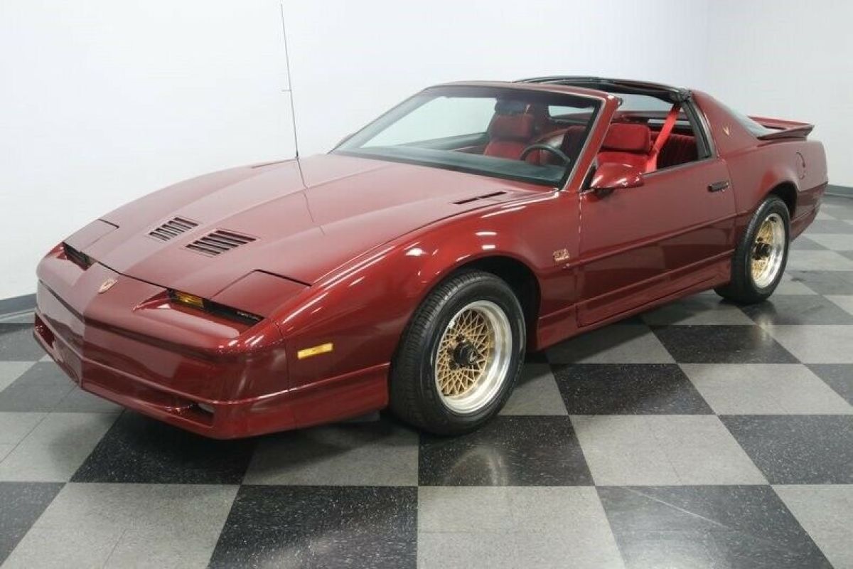 1987 Pontiac Firebird Trans Am GTA - photo 6