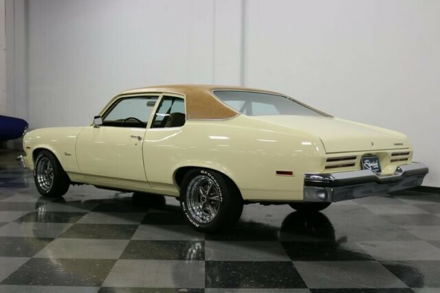 1974 Pontiac Ventura -- - photo 10