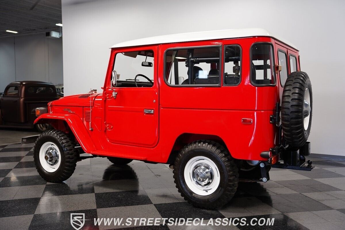 1977 Toyota Land Cruiser FJ40 - photo 9