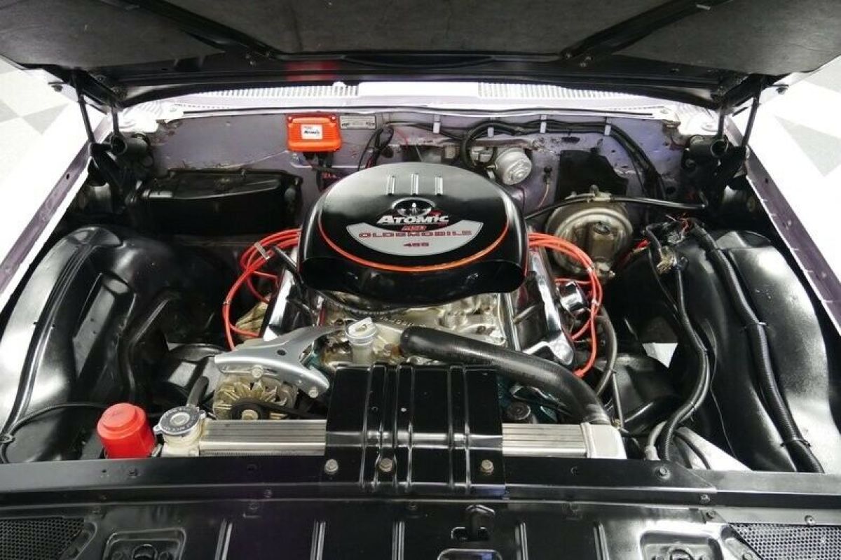 1961 Oldsmobile Eighty-Eight Holiday Coupe - photo 4